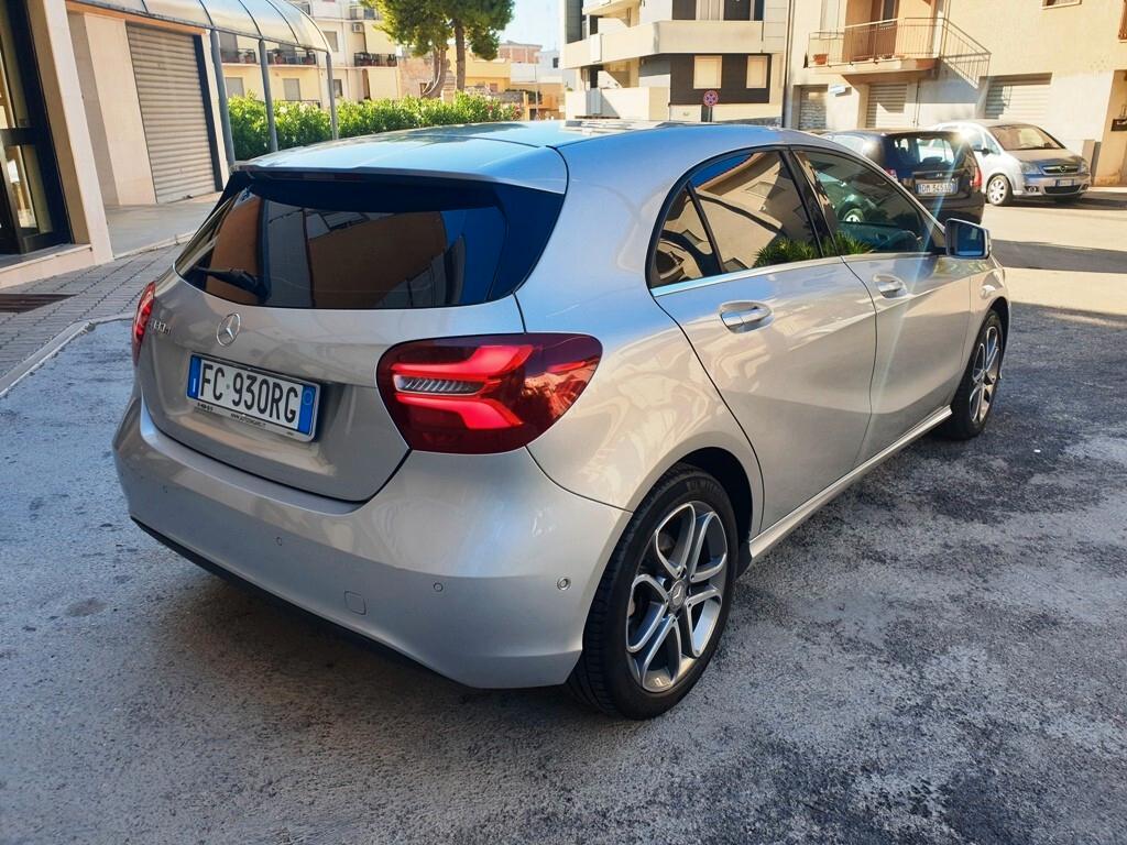 MERCEDES A 180 CDI 110 CV. AUTOMATICA PREMIUM PERFETTA