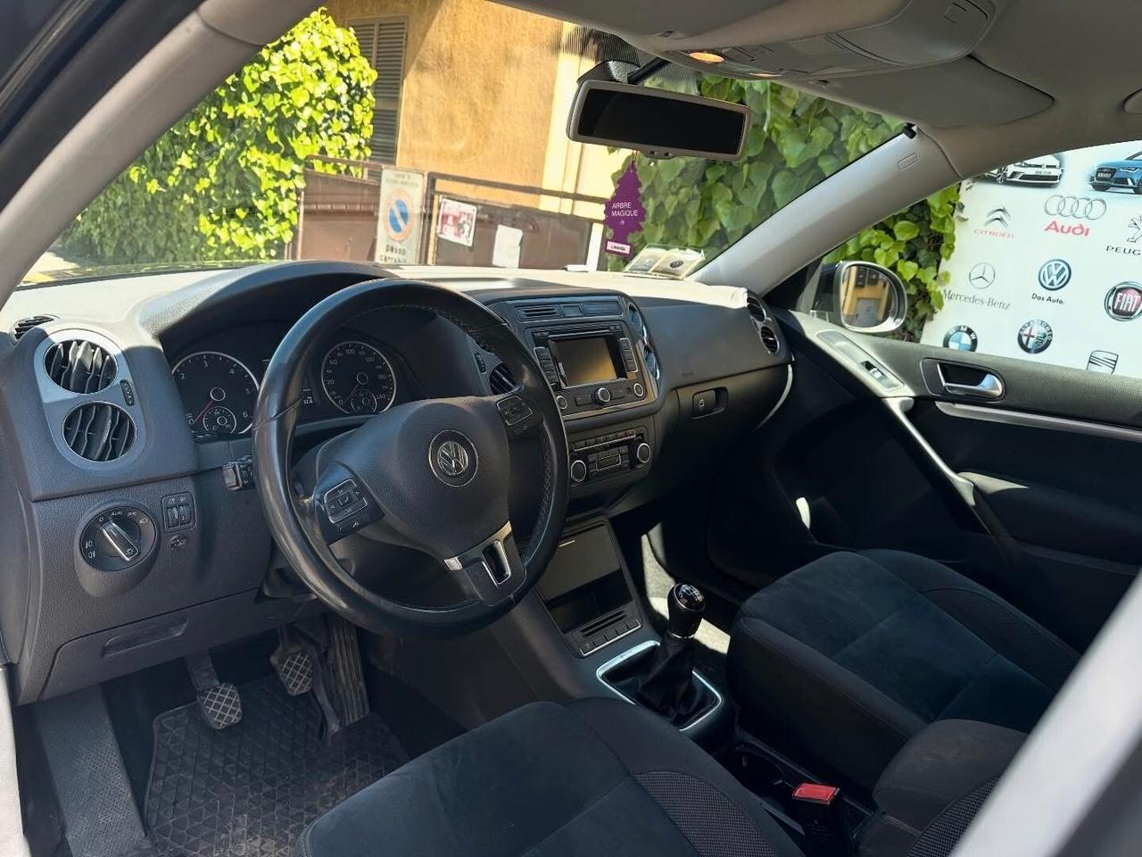 Volkswagen Tiguan 2.0 TDI 140 CV 4MOTION TAGLIANDI VW UNICOPROPRIETARIO FINANZIABILE