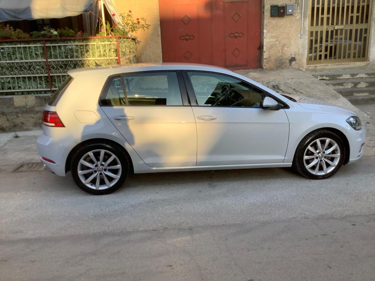 Volkswagen Golf 1.6 TDI 115 CV 5p. Highline BlueMotion Technology