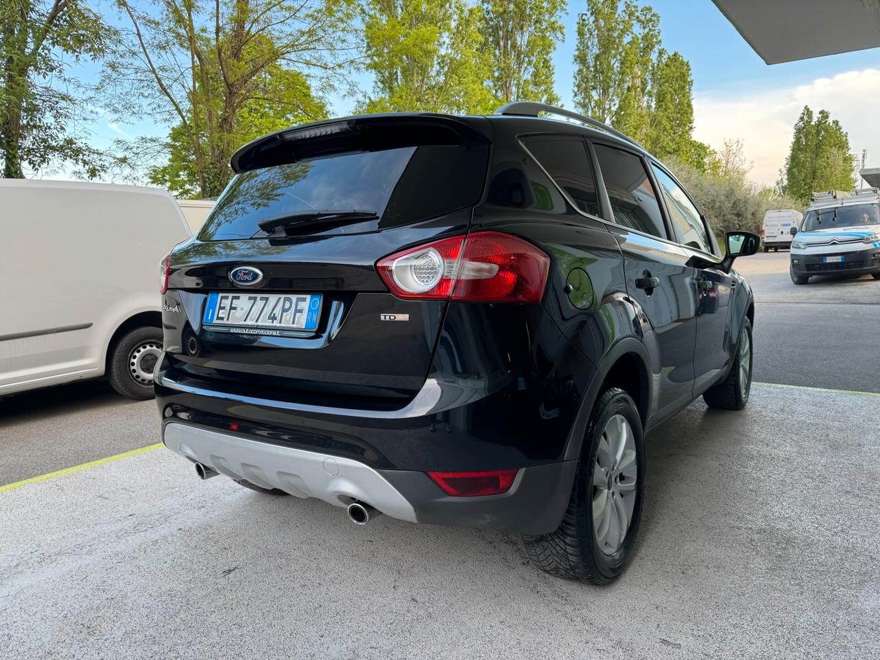 Ford Kuga 2.0 tdci 2wd 140cv GARANZIA 24 MESI