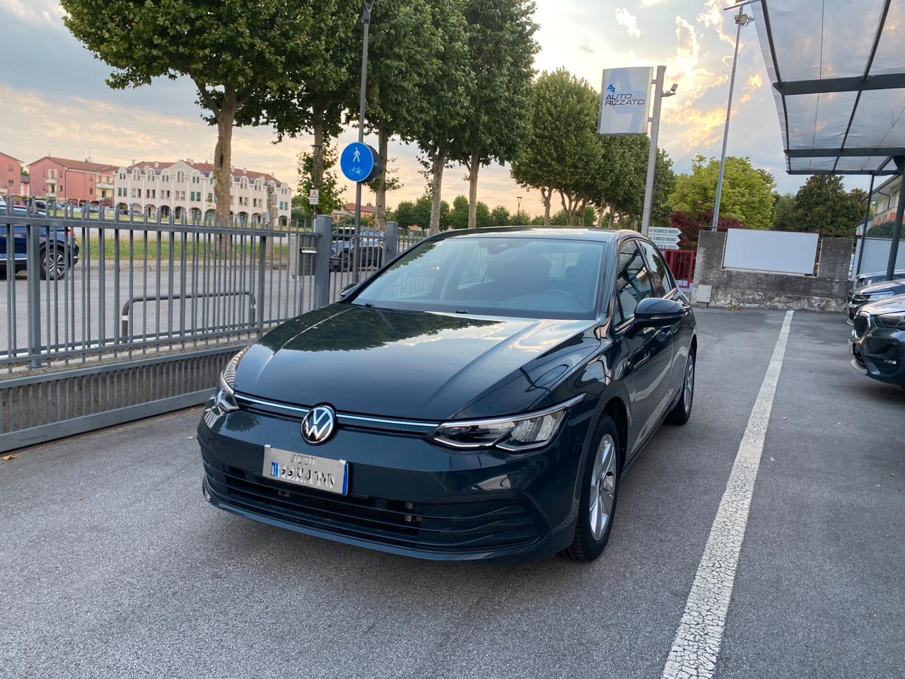 Volkswagen Golf 1.0 eTSI EVO DSG Life - CAMBIO AUTOMATICO DSG