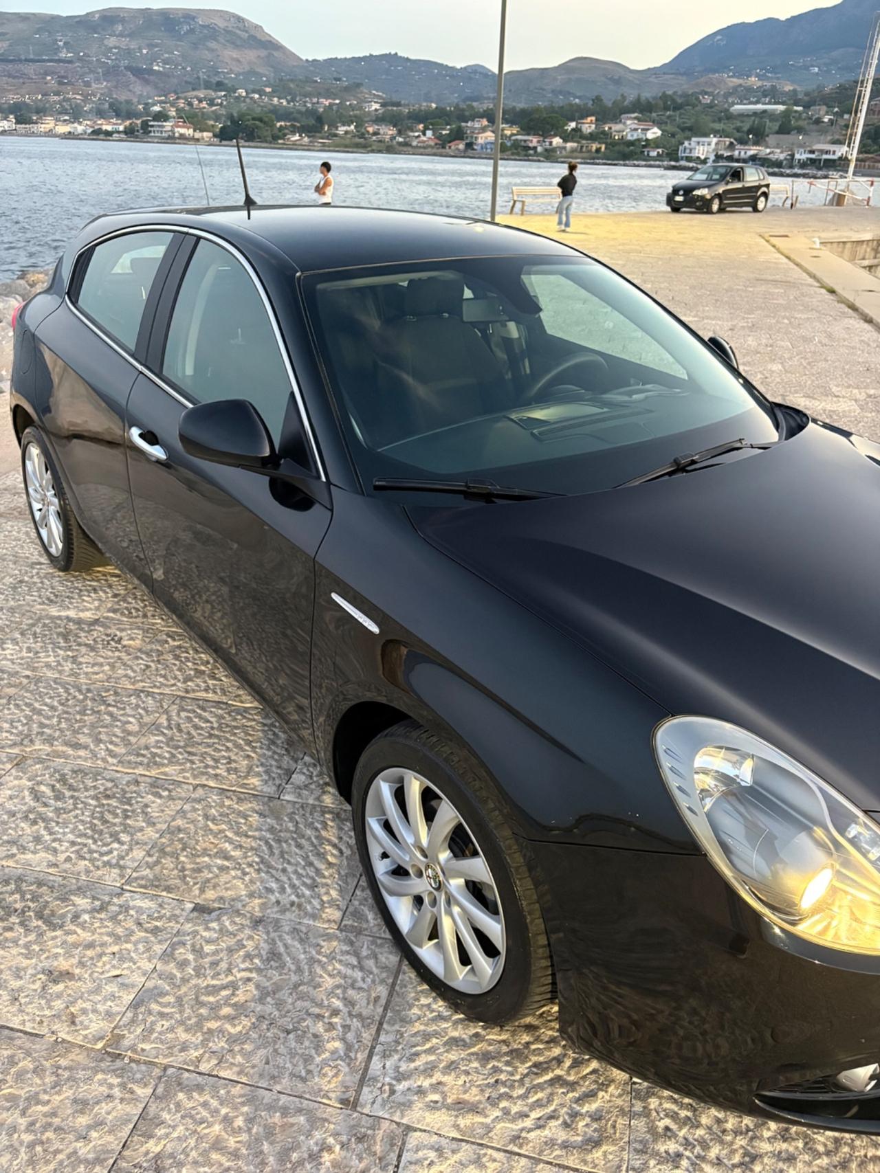 Alfa Romeo Giulietta 1.6 JTDm-2 105 CV garantita