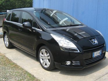 Peugeot 5008 1.6 HDi 112CV Family