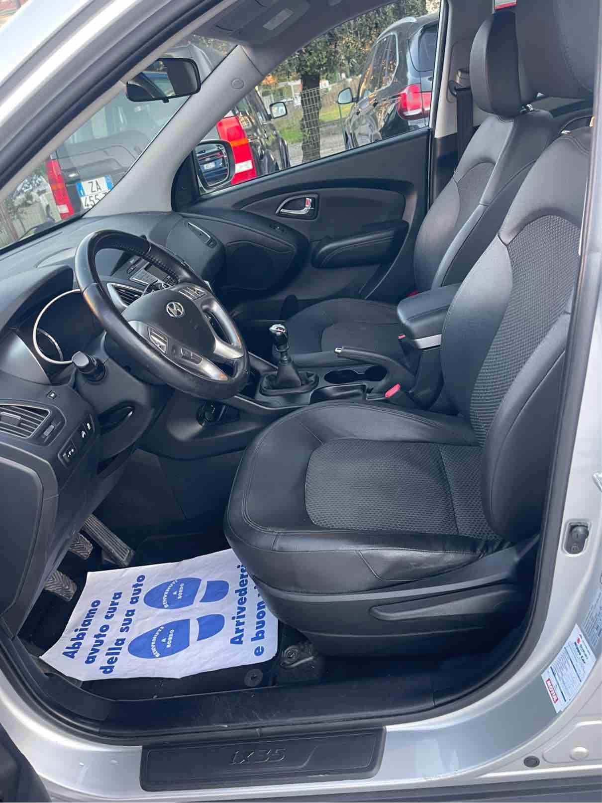 HYUNDAI iX35 - SOLO 85 000 KM - UNICO PROPRIETARIO