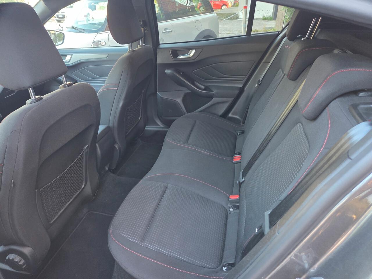 Ford Focus 5p. ST-Line - 2023
