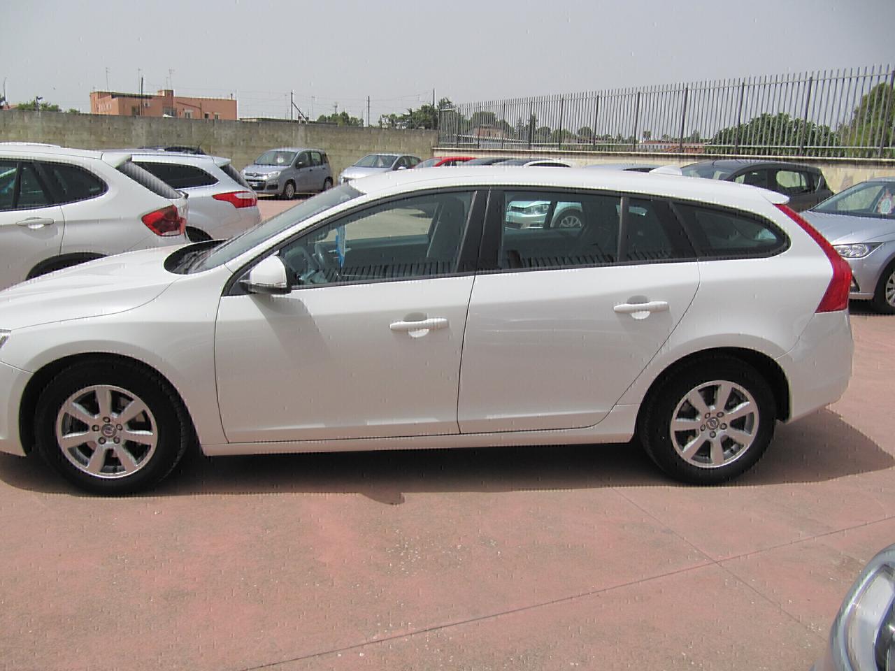 Volvo V60 D2 1.6 Kinetic