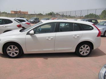 Volvo V60 D2 1.6 Kinetic