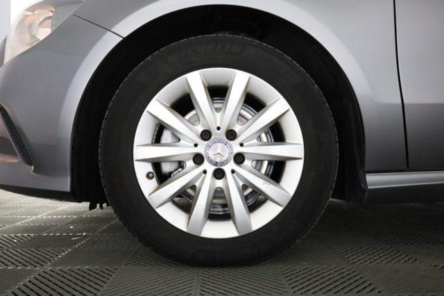 MERCEDES-BENZ A 180 A 160 d Automatic Executive