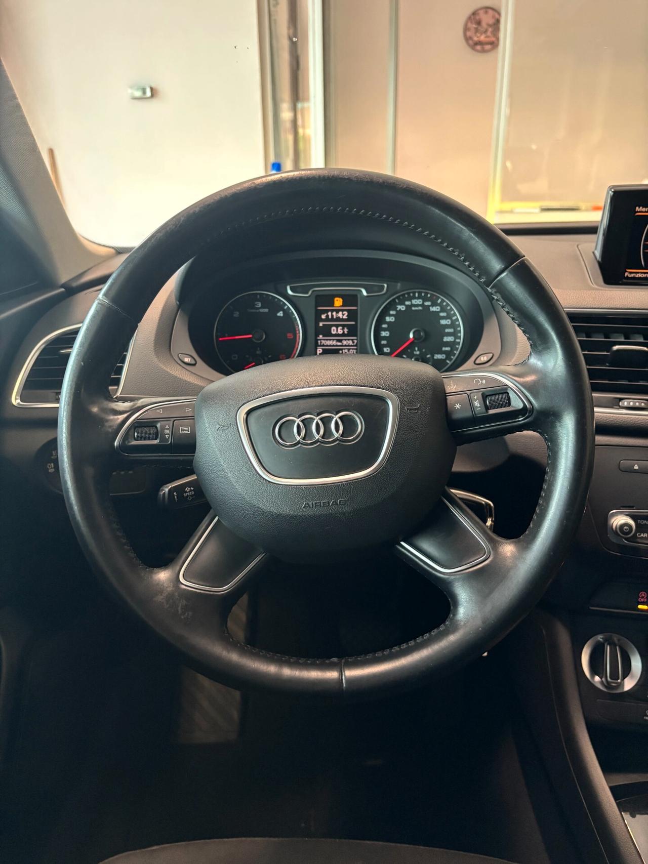 Audi Q3 2.0 tdi Business quattro 177cv s-tronic