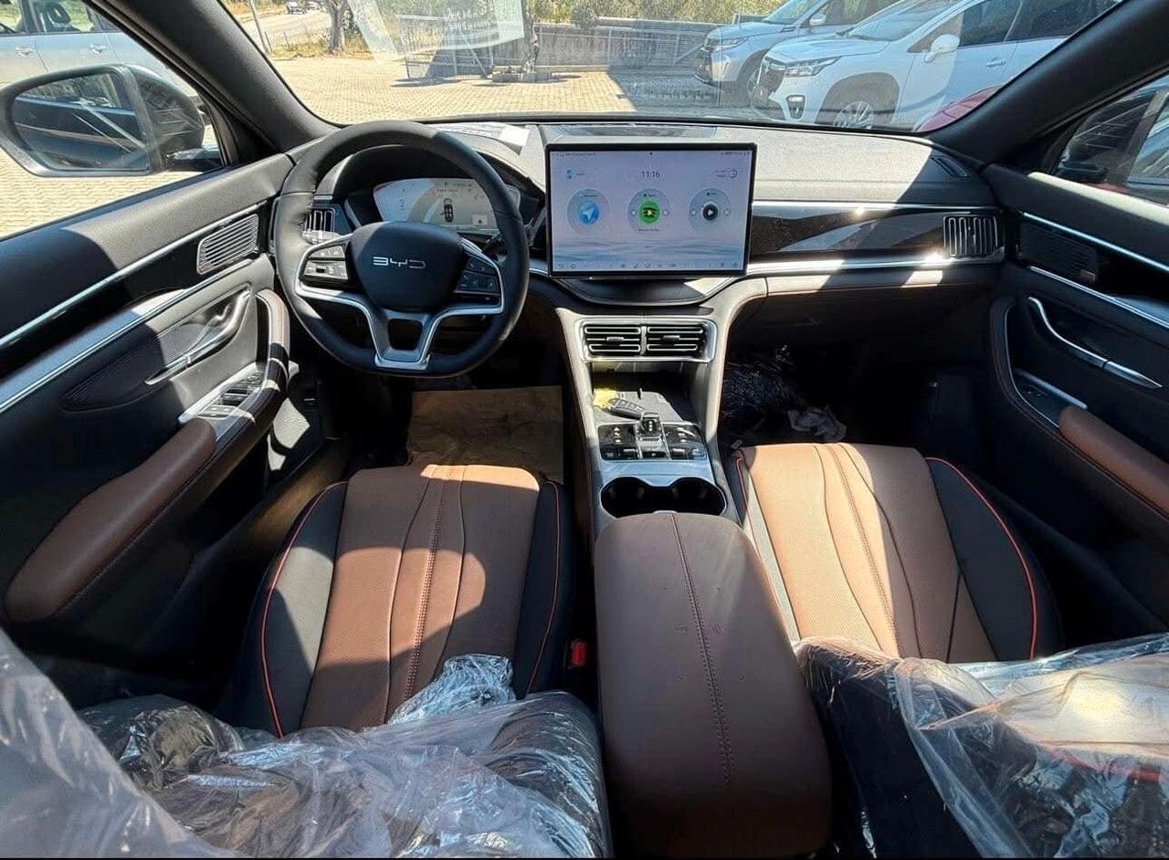 BYD SEUL D-MI 218 CV HYBRID AUTOMATICO AUTO A NOLEGGIO