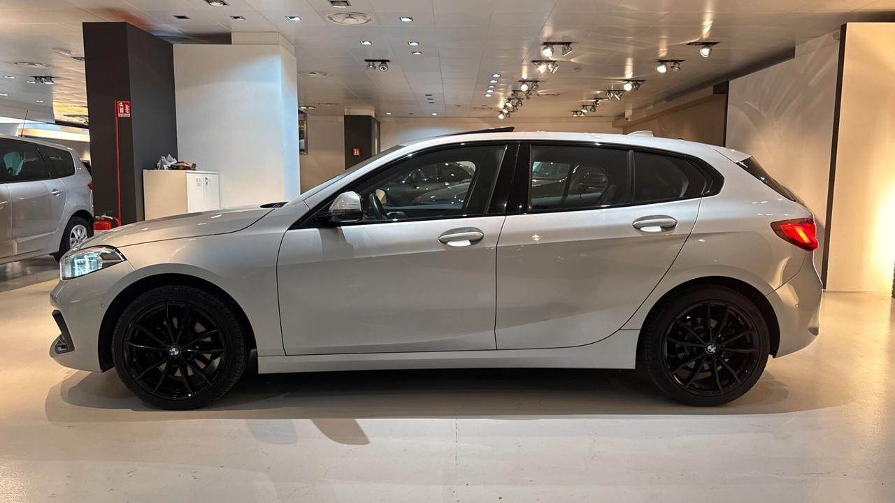 BMW 118D ADVANTAGE 150CV- 2020