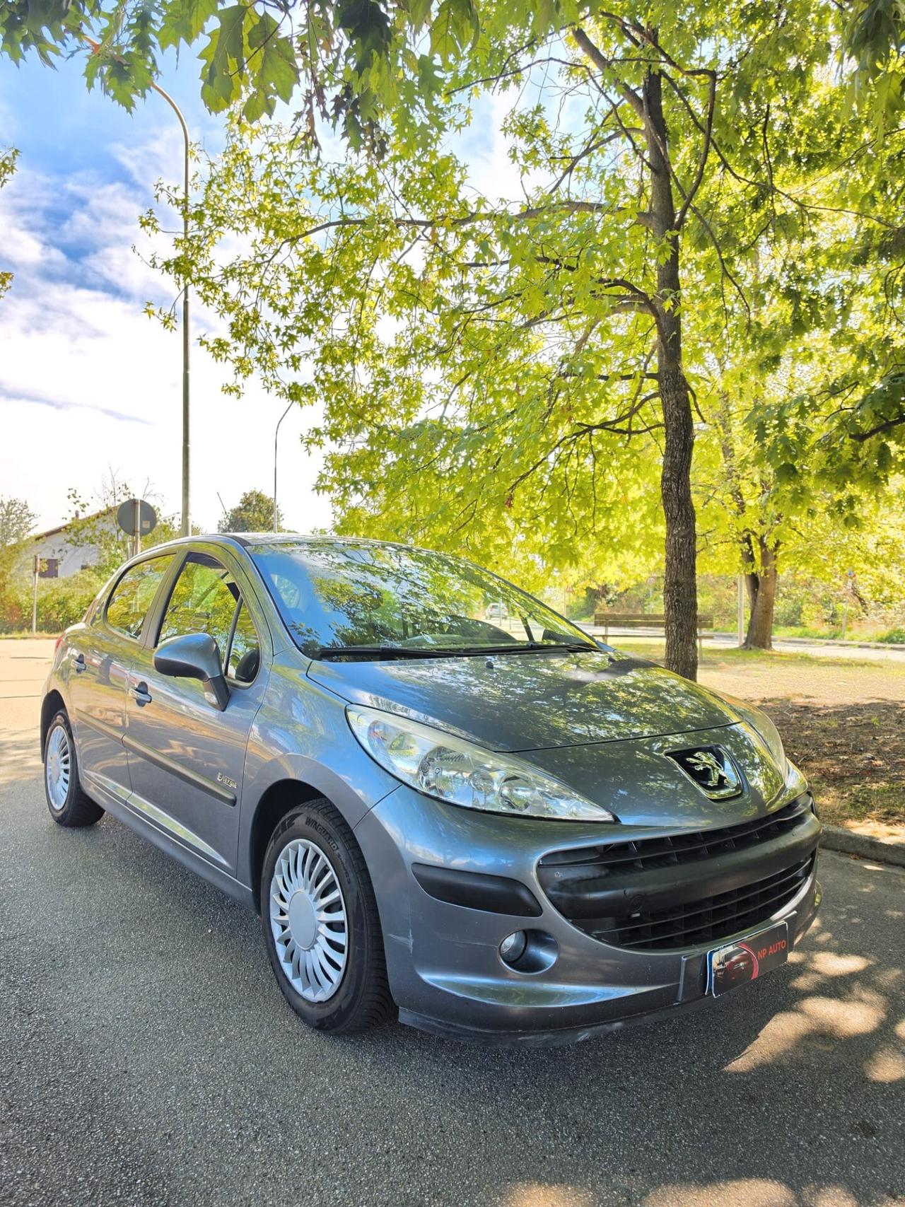 Peugeot 207 NEOPATENTATI