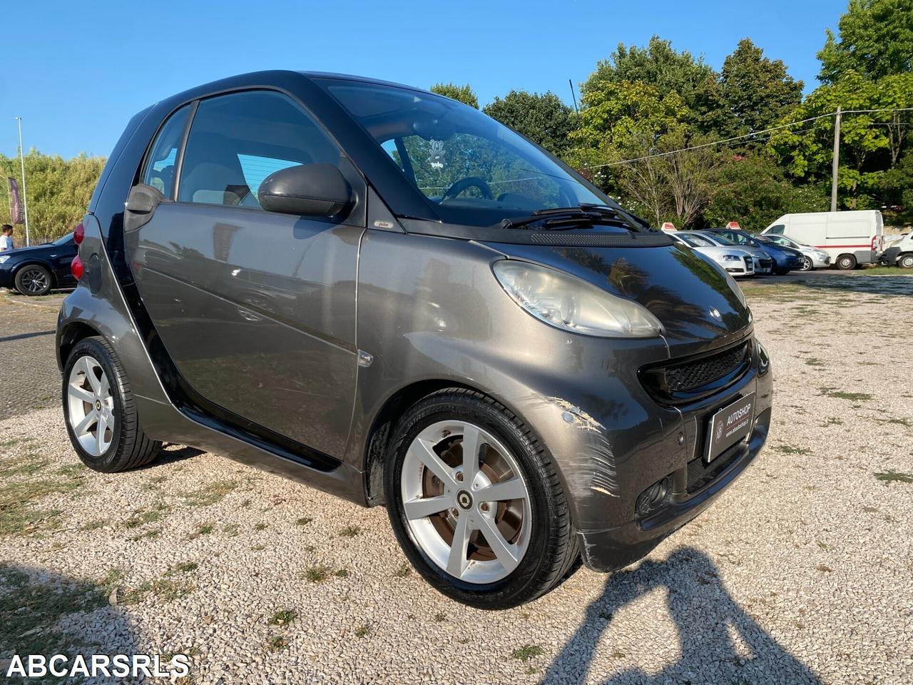 SMART - Fortwo - 1000 52 kW MHD coupé passi