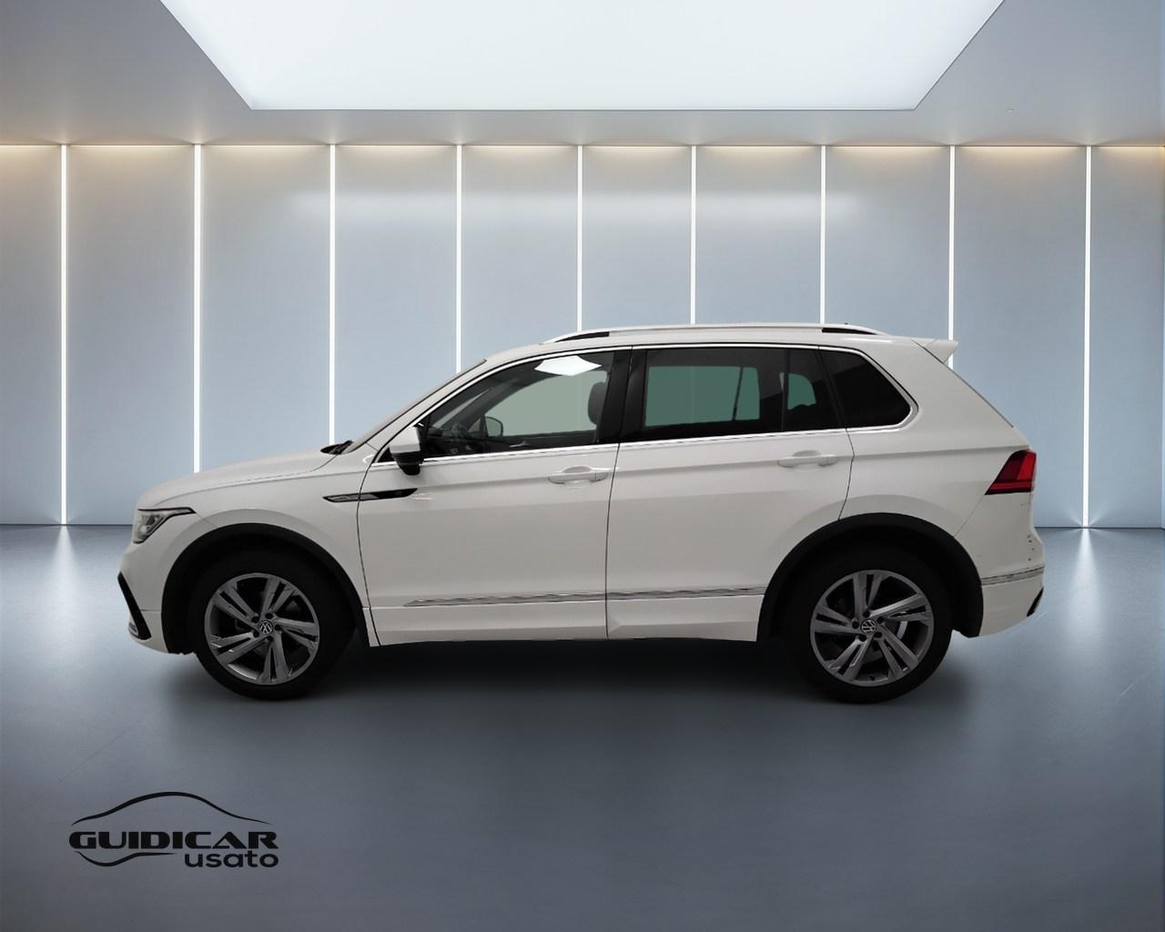 VOLKSWAGEN Tiguan II 2021 - Tiguan 2.0 tdi R-Line 4motion 150cv dsg