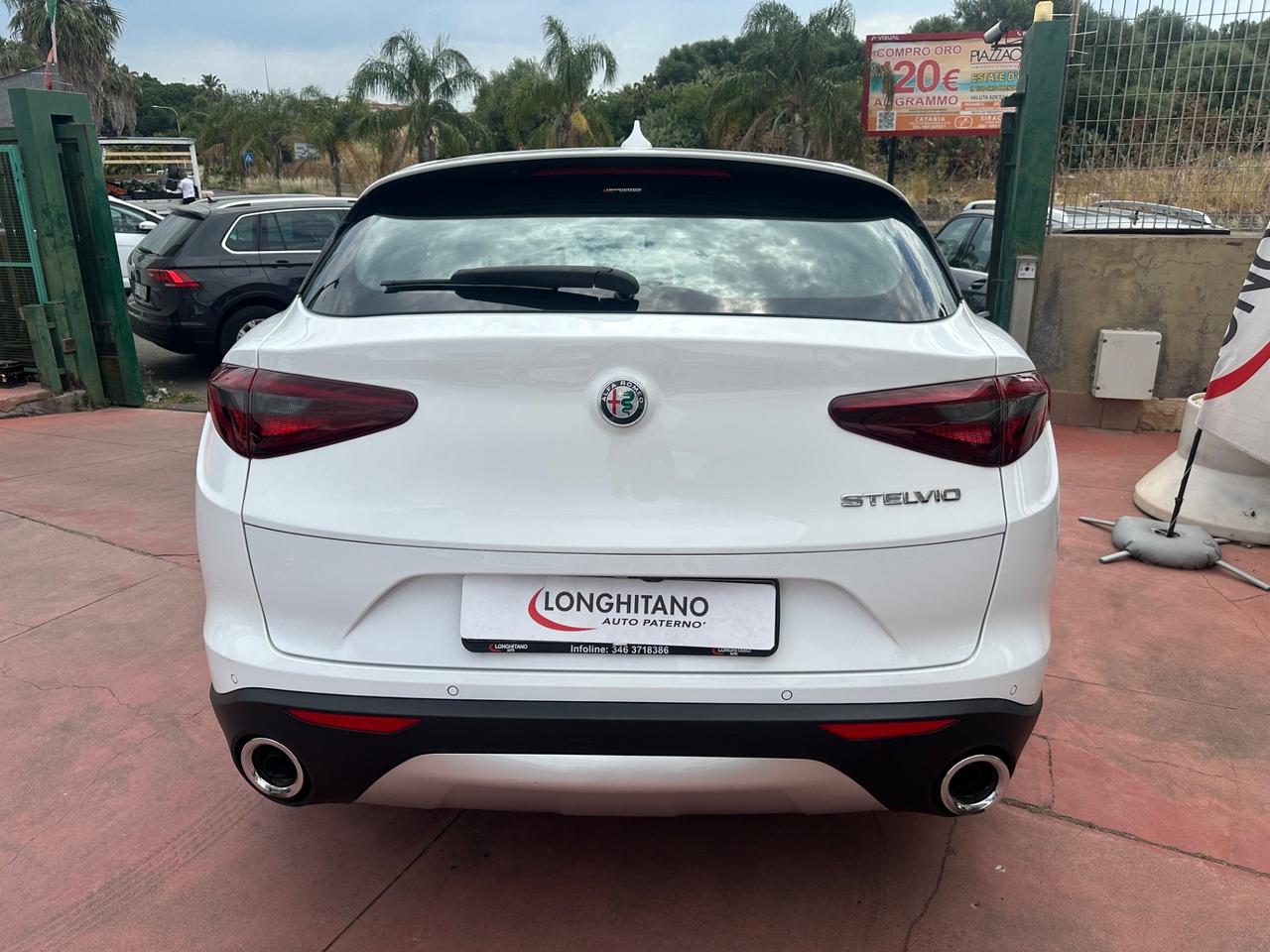 Alfa Romeo Stelvio 2.2 Turbodiesel 160 CV AT8 RWD