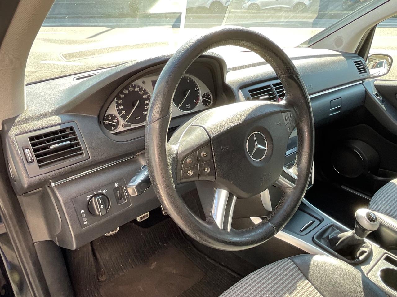 Mercedes-benz B 180 200 CDI Sport