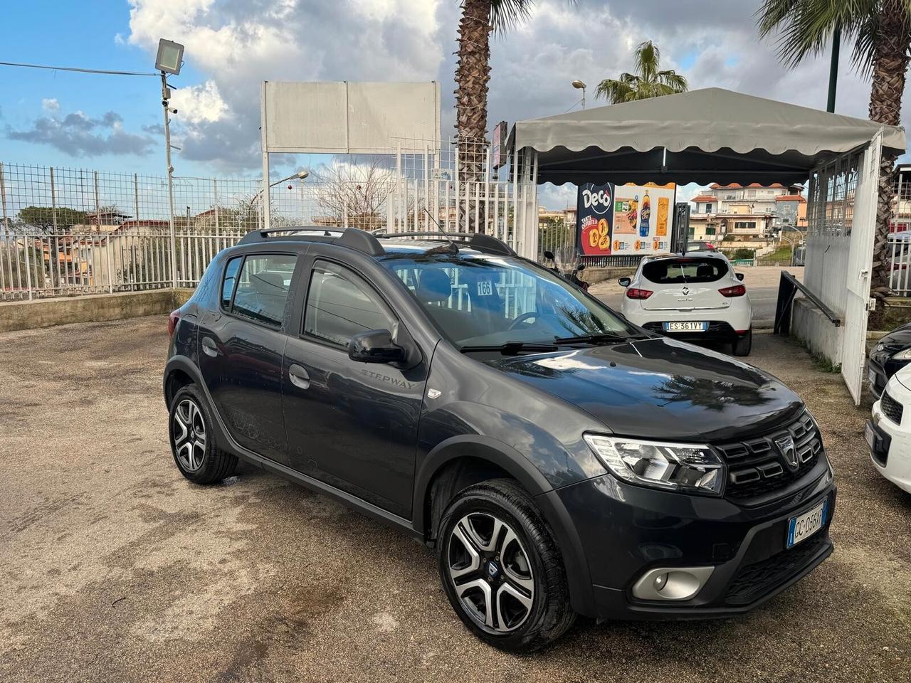 DACIA SANDERO STEPWAY 1.0 TCe 100CV GPL 15th Anniversary