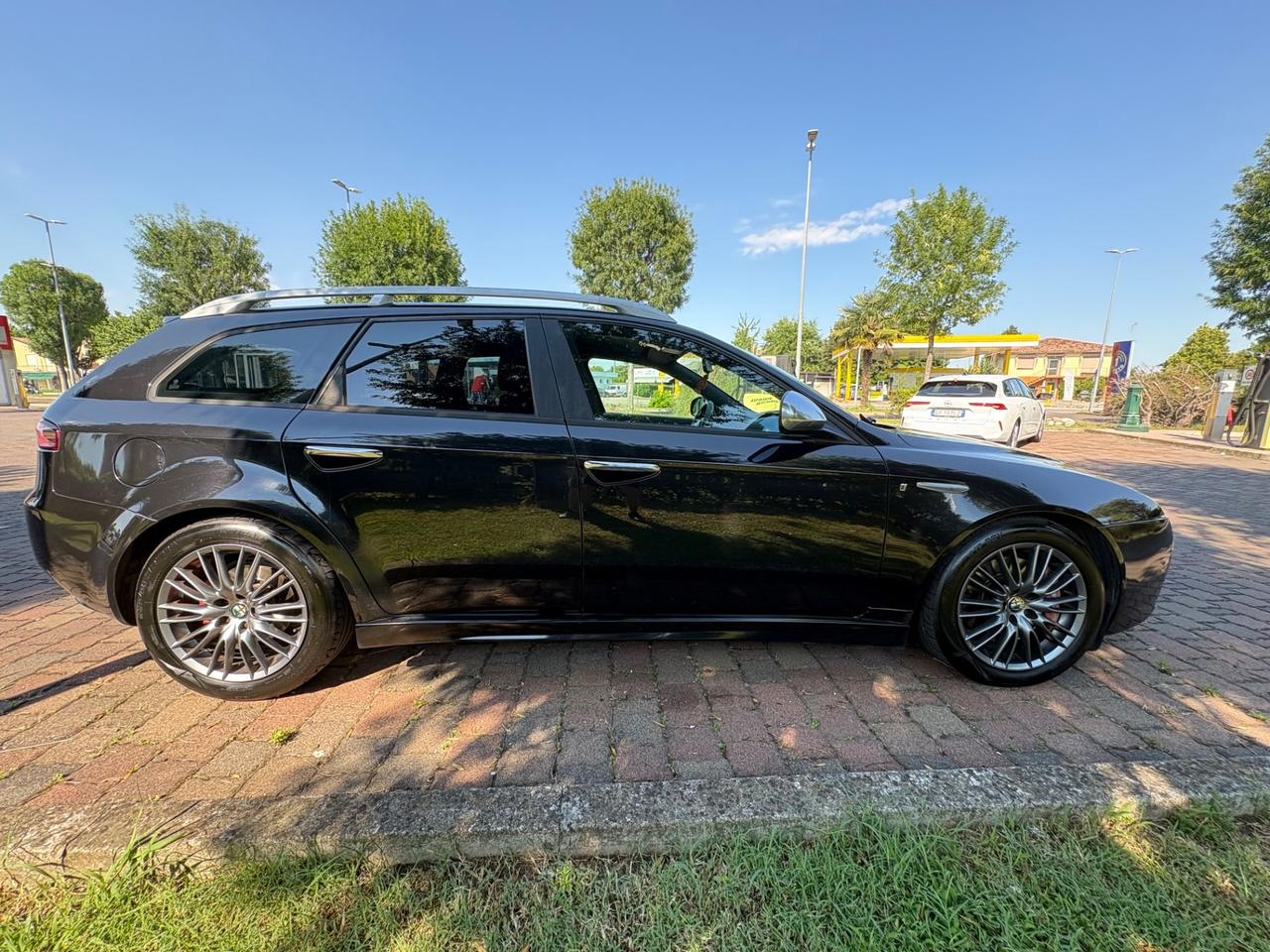 1.9 JTDm 16V Sportwagon Sport Q-Tronic Aut.