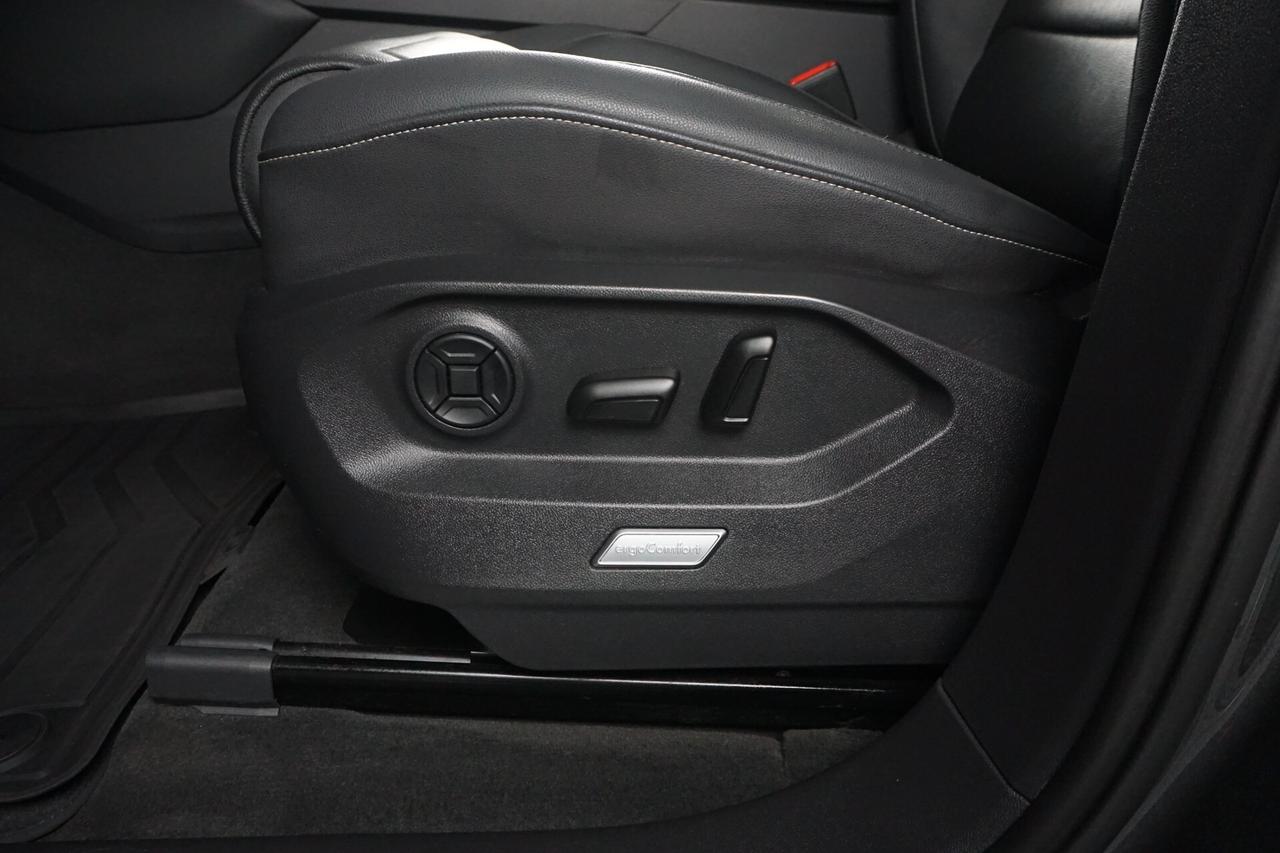 Volkswagen Touareg 3.0 V6 TDI SCR Black Style R Line