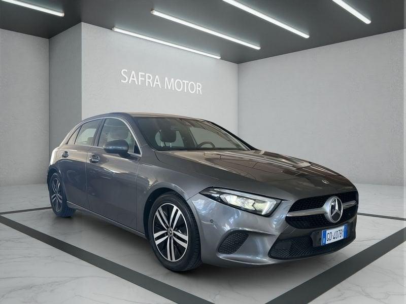 Mercedes-Benz Classe A A 180 d Sport auto