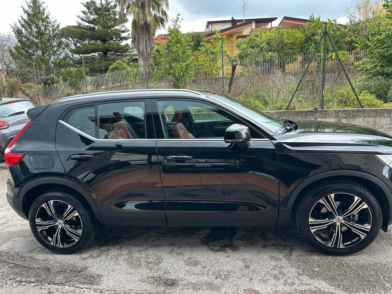 Volvo XC40 D3 Inscription AUTOCARRO