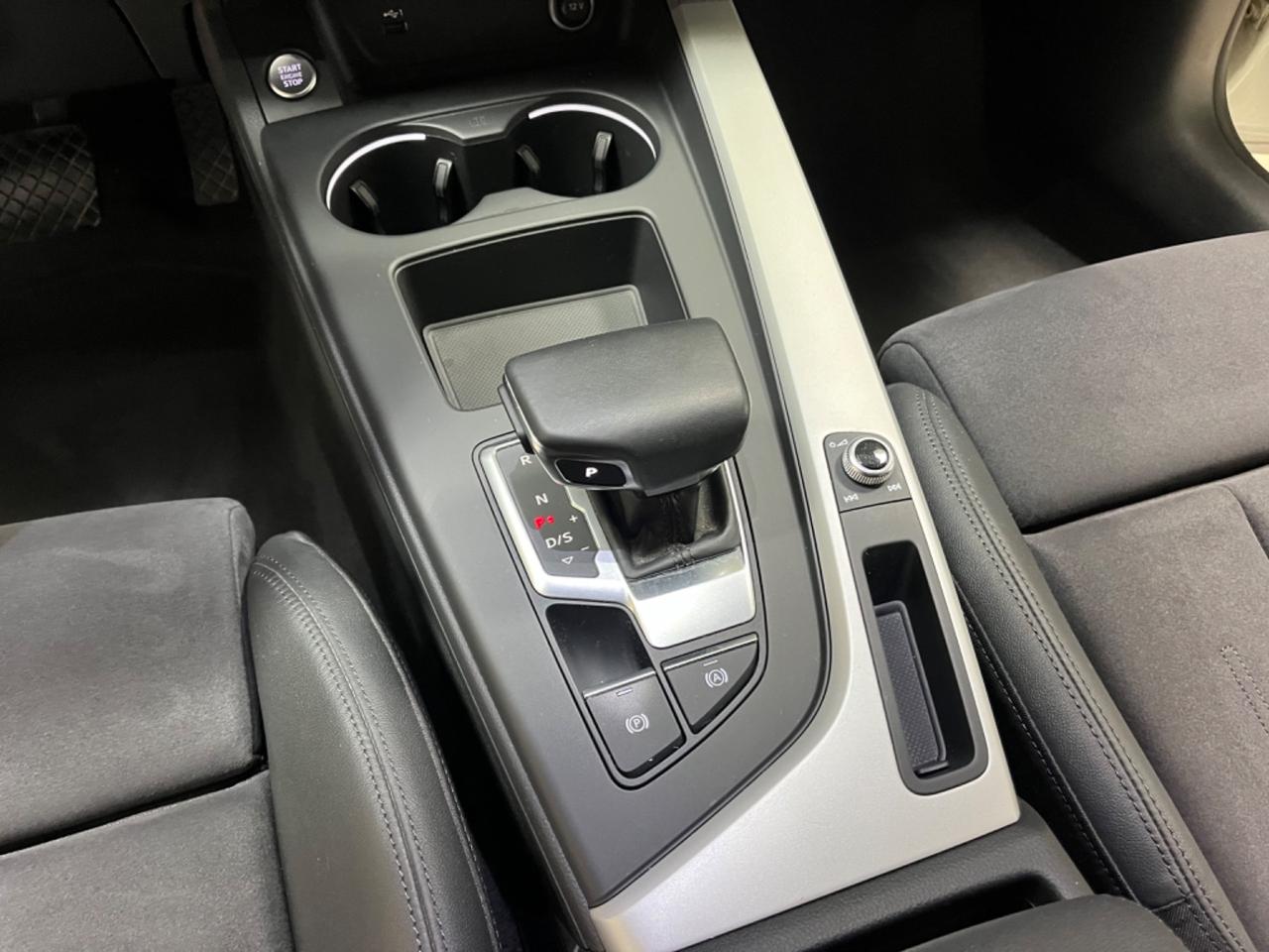Audi A4 allroad 40 TDI 204 CV S tronic Identity Contrast