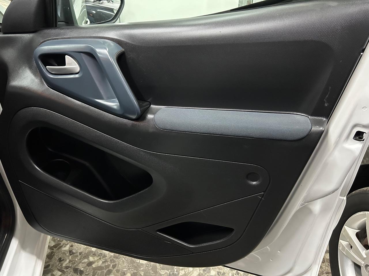 Peugeot Partner Tepee 1.6 HDi N1 Family