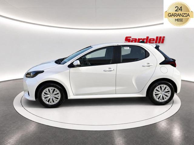 TOYOTA Yaris 1.5 Hybrid 5 porte Active KM 0