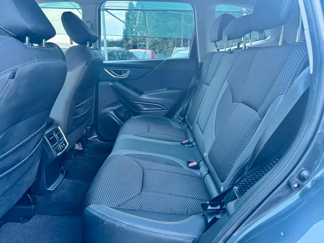 Subaru Forester 2.0 e-Boxer MHEV CVT Lineartronic Style