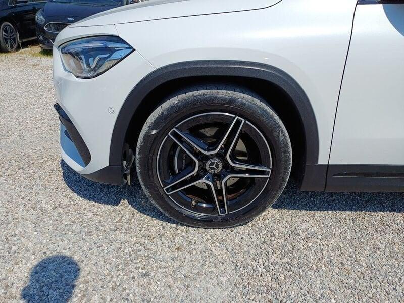 Mercedes-Benz GLA GLA 200 d Automatic Premium NIGHT-PACK