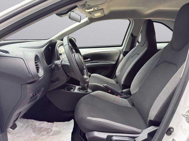 Toyota Aygo X AYGO X 5p 1.0 VVT-i 72cv Active