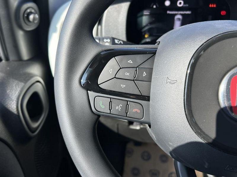 FIAT Panda Pandina Cross 1.0 65cv Hybrid VETRI SCURI + SENS. PARKING