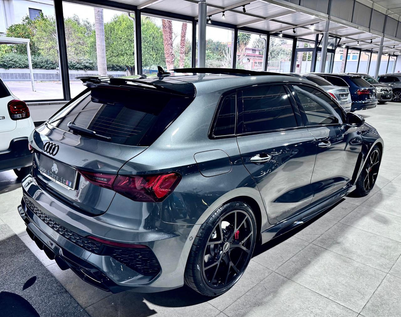 Audi RS3 2.5 TFSI 400CV Quattro S-Tronic