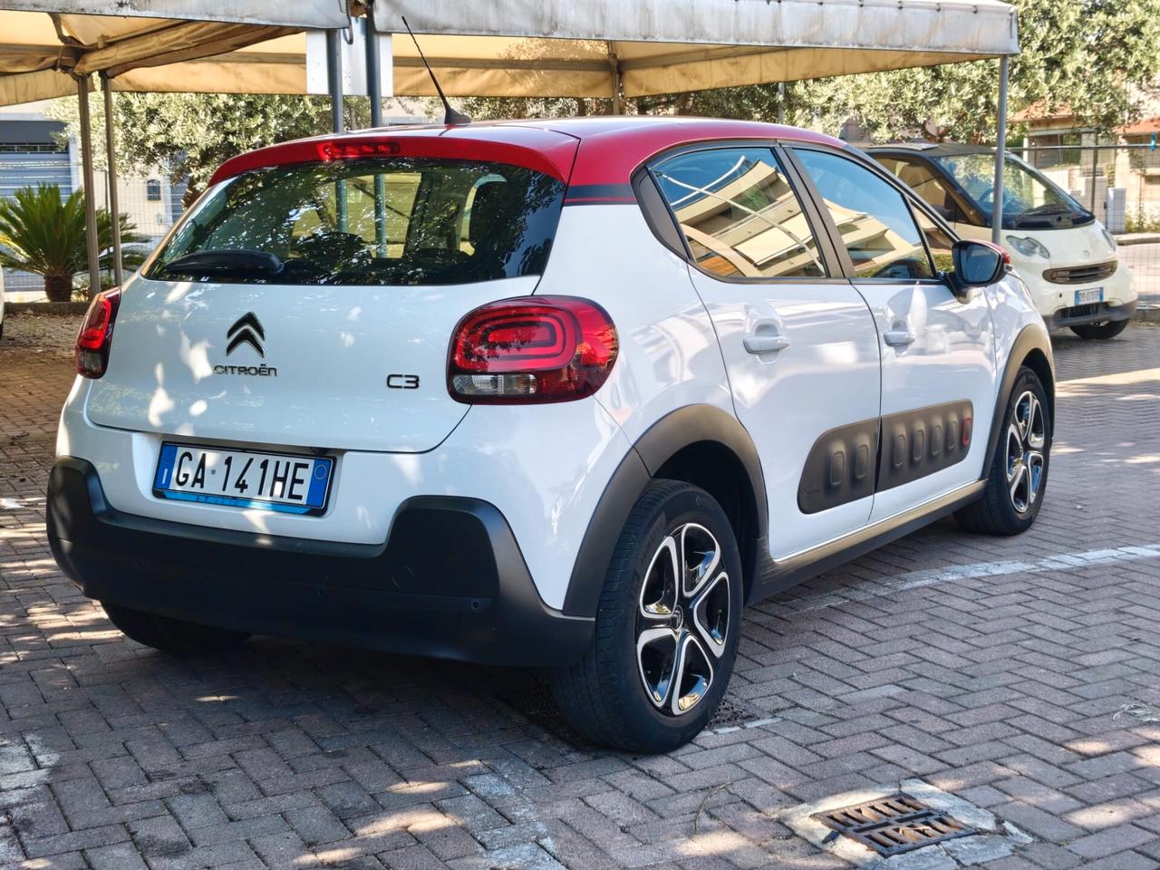 Citroën C3 1.2 PureTech 83 CV S&S Feel Pack (o Shine) Bicolore
