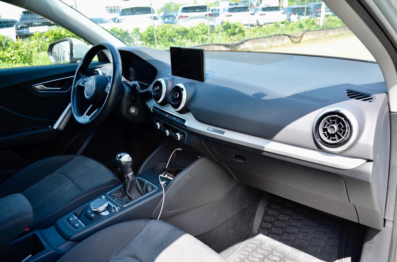 AUDI Q2 30 2.0 TDI ADMIRED 116cv, UNICOPROPRIETARIO, UFF ITALIANA, SERVICE AUDI, APPLE ANDROID, RETROCAMERA, PERMUTE