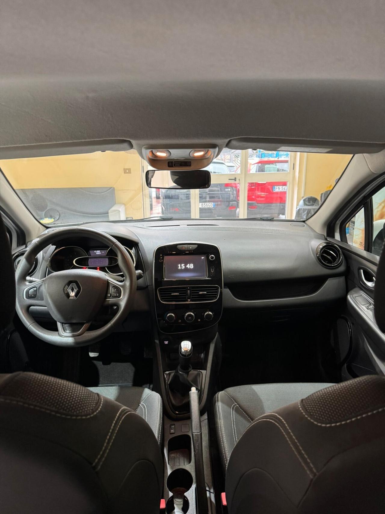 Renault Clio dCi 8V 75 CV 5 porte Moschino Intens