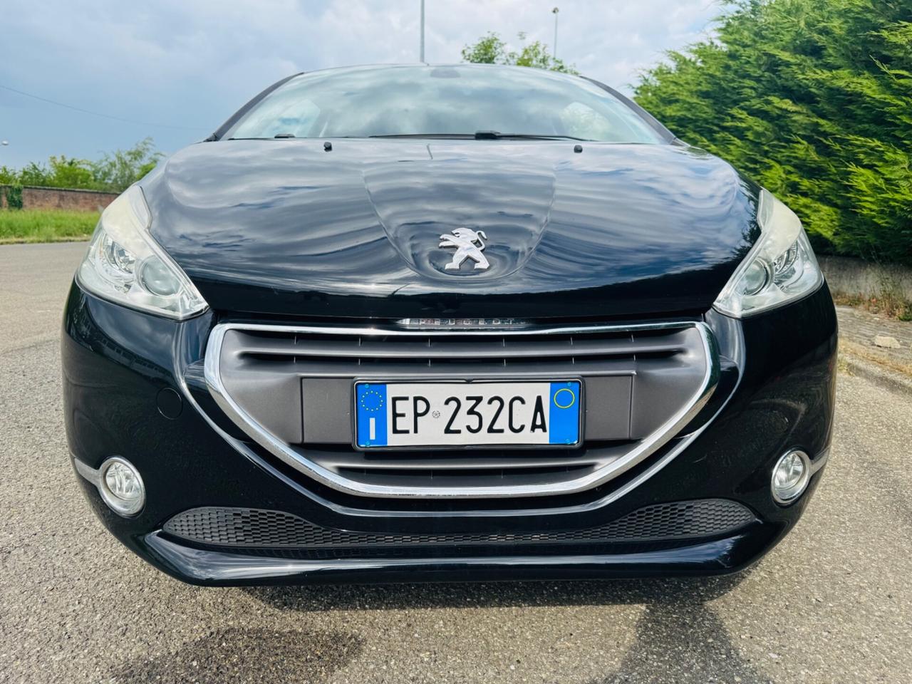 Peugeot 208 1.2 VTi 82 CV Splendide Condizioni