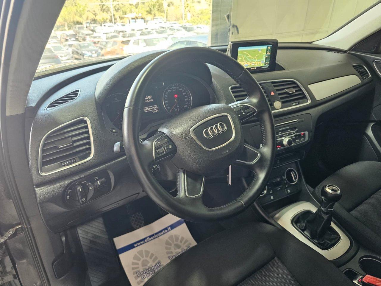 Audi Q3 2.0 tdi Business 120cv