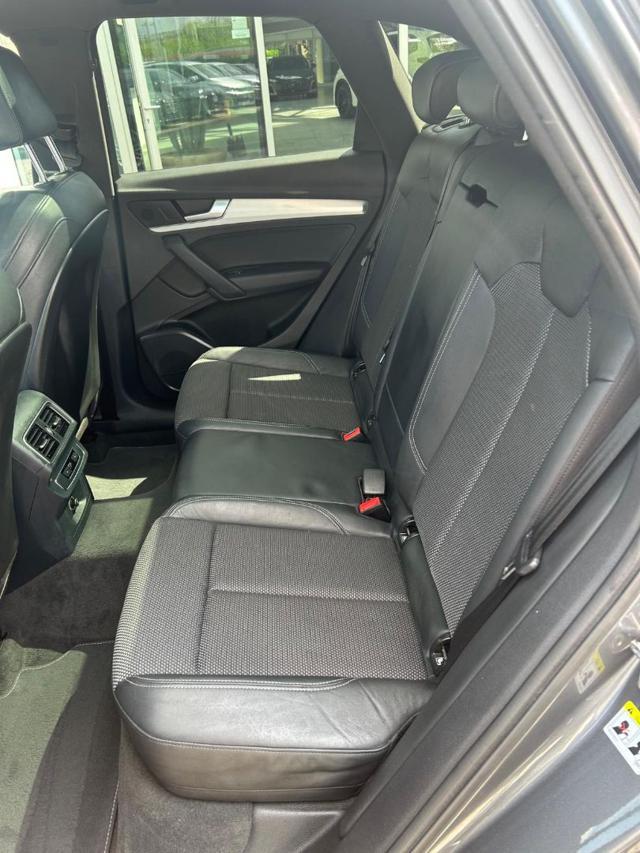 AUDI Q5 40 TDI quattro S tronic S line plus