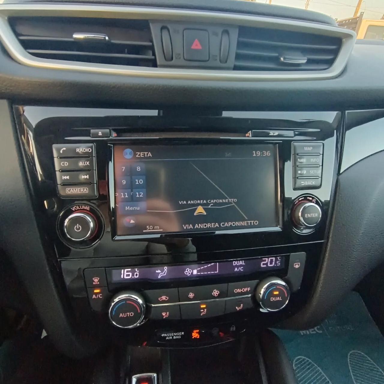 Nissan Qashqai 1.5 dCi Acenta Premium FULL OPTIONAL
