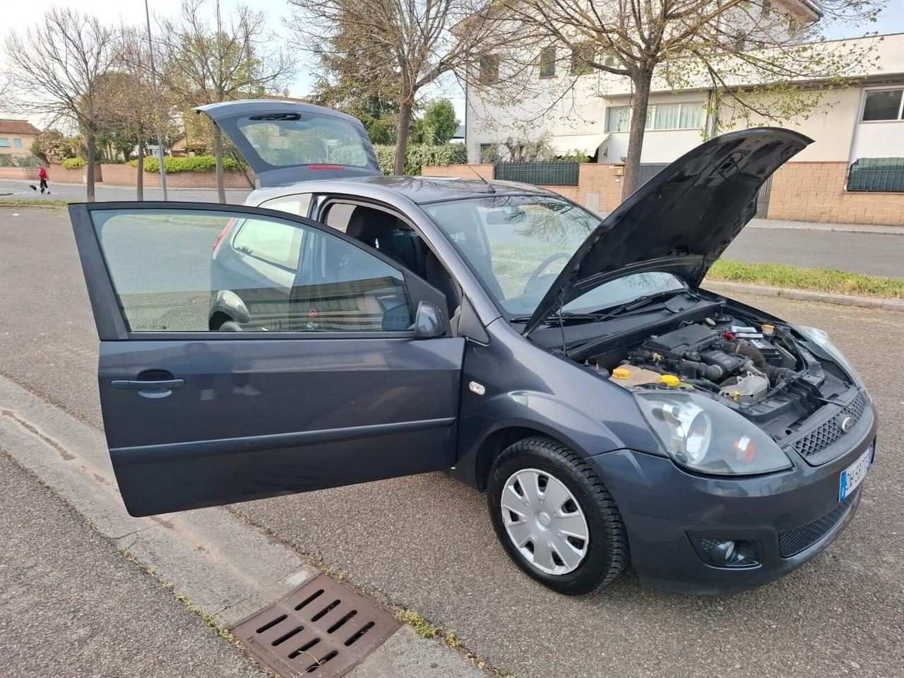 Ford Fiesta 1.4 TDCi 3p. SOLAMENTE 47.000 KM
