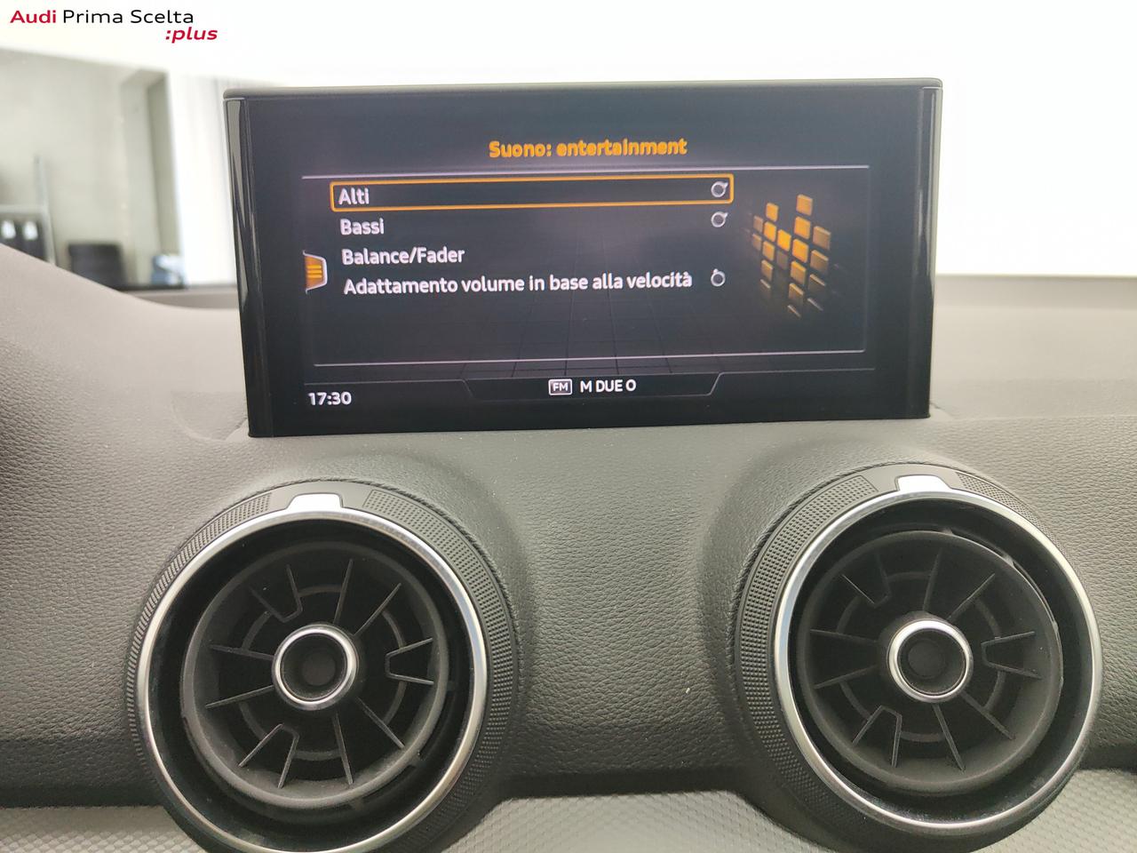 AUDI Q2 - Q2 35 TFSI S tronic Business