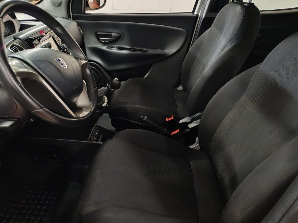 LANCIA Ypsilon 1.2 69 CV 5 porte GPL Gold