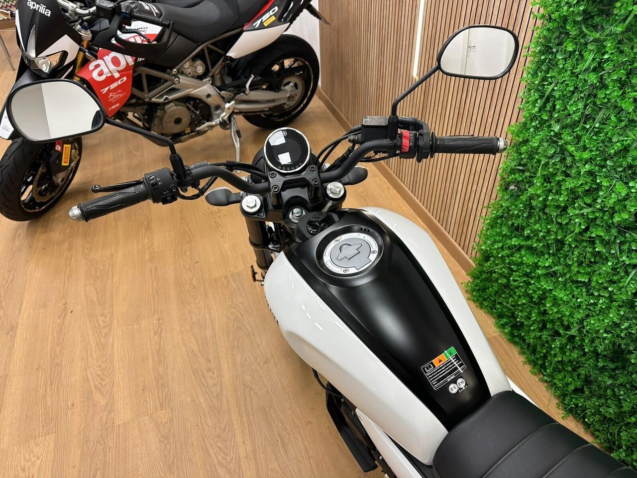 YAMAHA XSR 125 NUOVA - OFFERTA 2026 FINANZIABILE