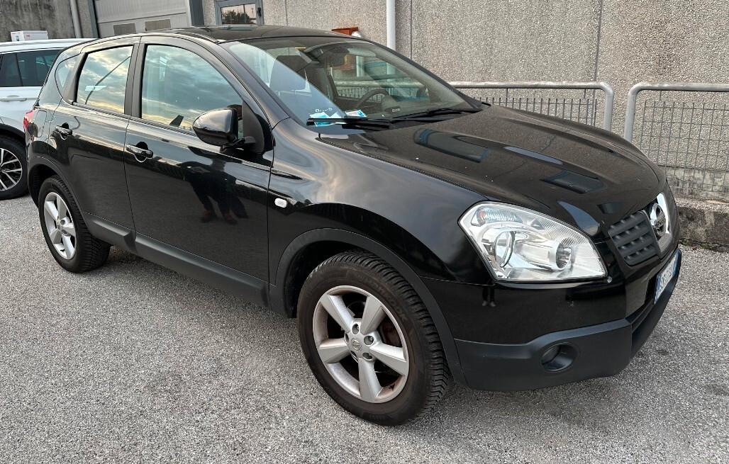 Nissan Qashqai 2.0 dCi DPF 4WD Acenta