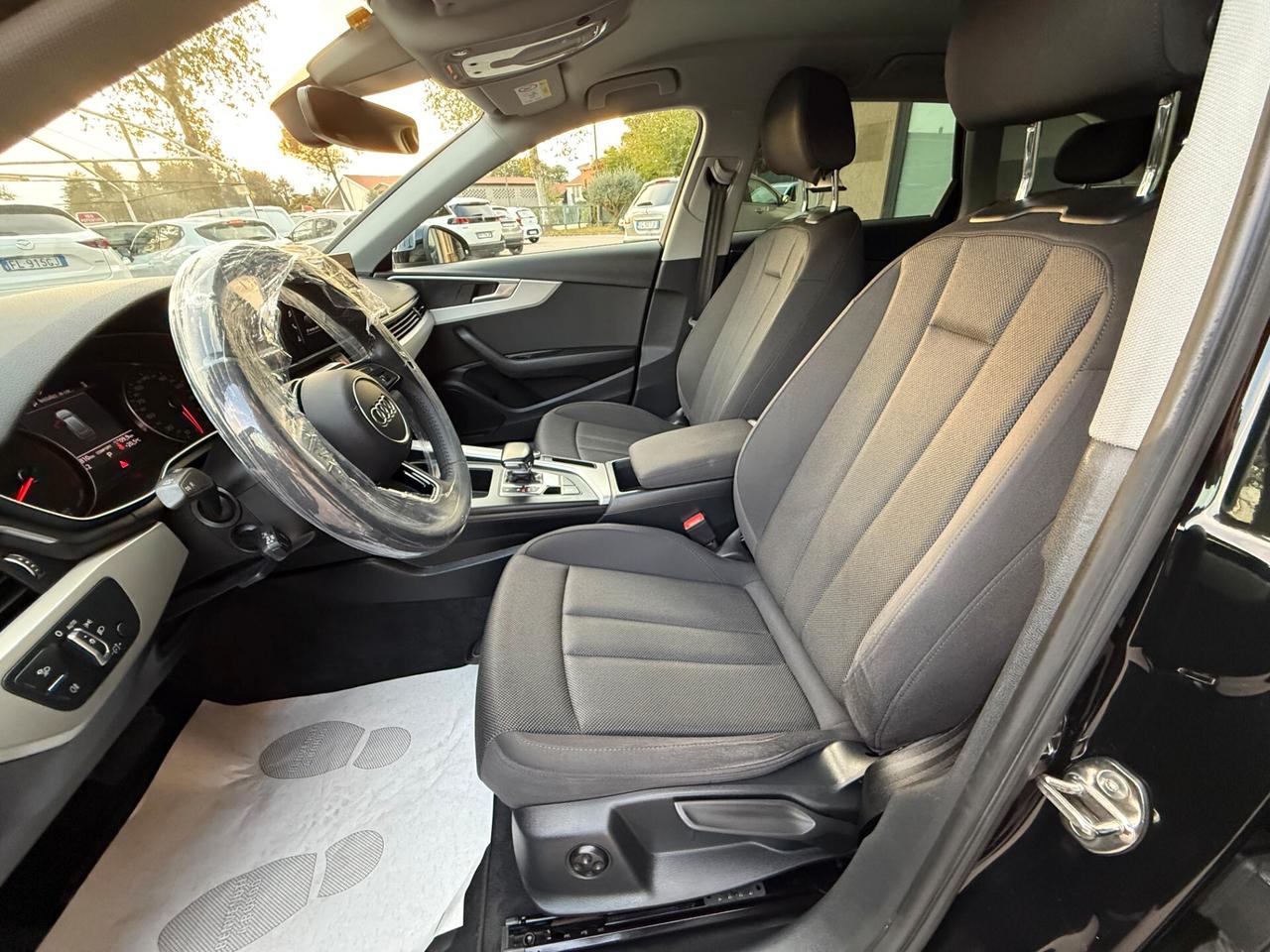 Audi A4 35 TDI/163 CV S tronic - Automatica