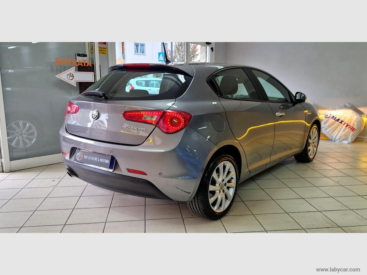 ALFA ROMEO Giulietta 1.6 JTDm-2 120 CV Distinctive