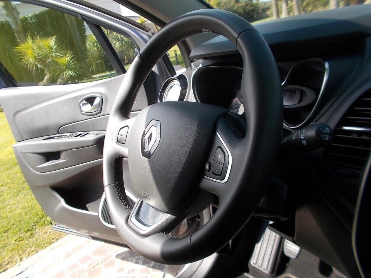 Renault Captur 1.5 dCi 90cv *FULL OPT.* da VETRINA