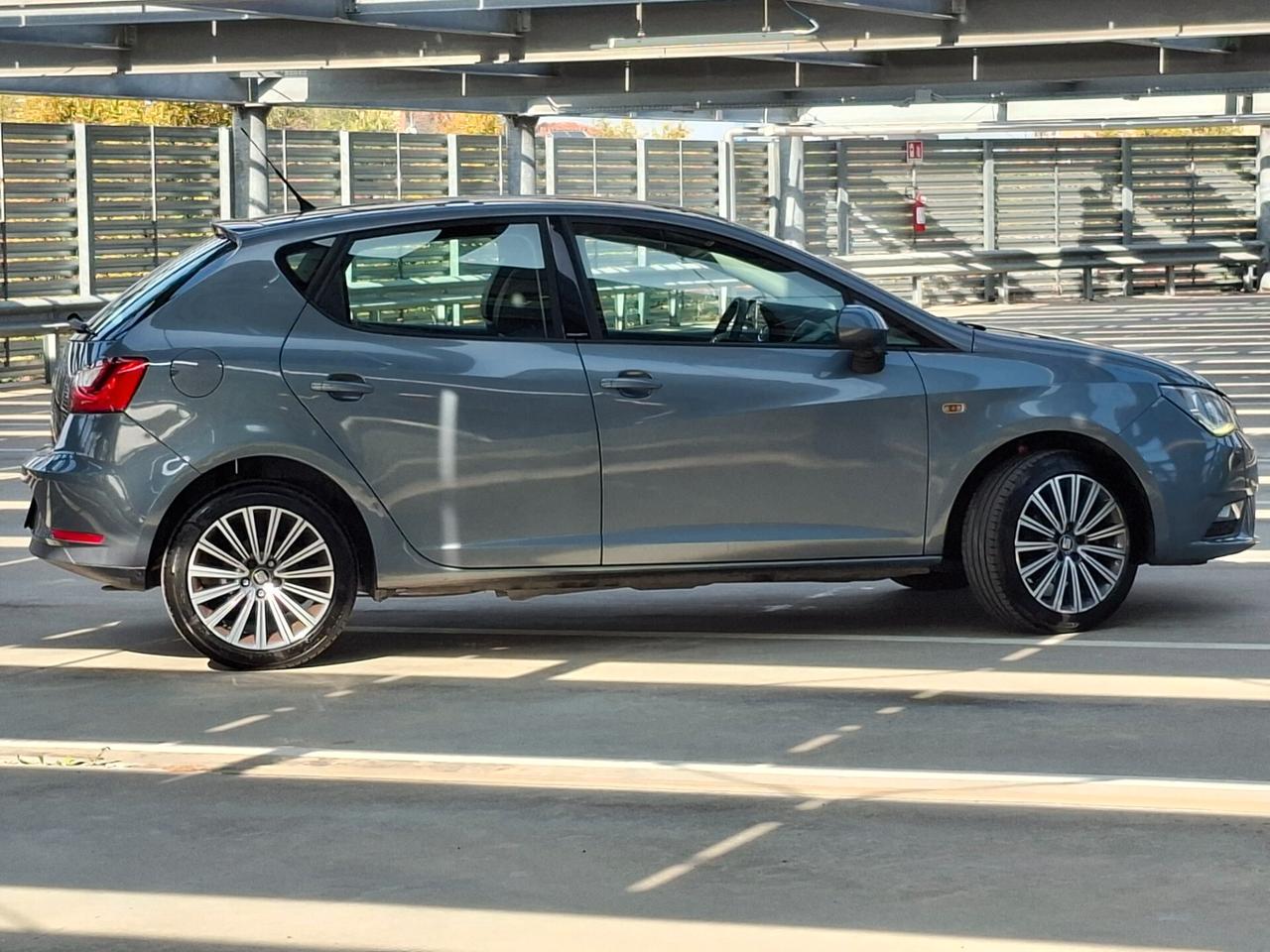 Seat Ibiza 1.0 75 CV 5p. Connect Grey