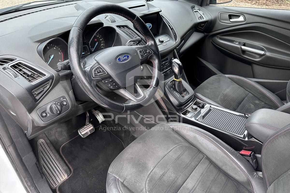 FORD Kuga 1.5 TDCI 120 CV S&S 2WD Powershift ST-Line